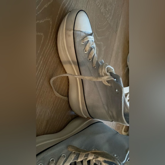 Winnona Flatform High-Top Sneakers Pale Blue size 8.5 - Picture 3 of 4